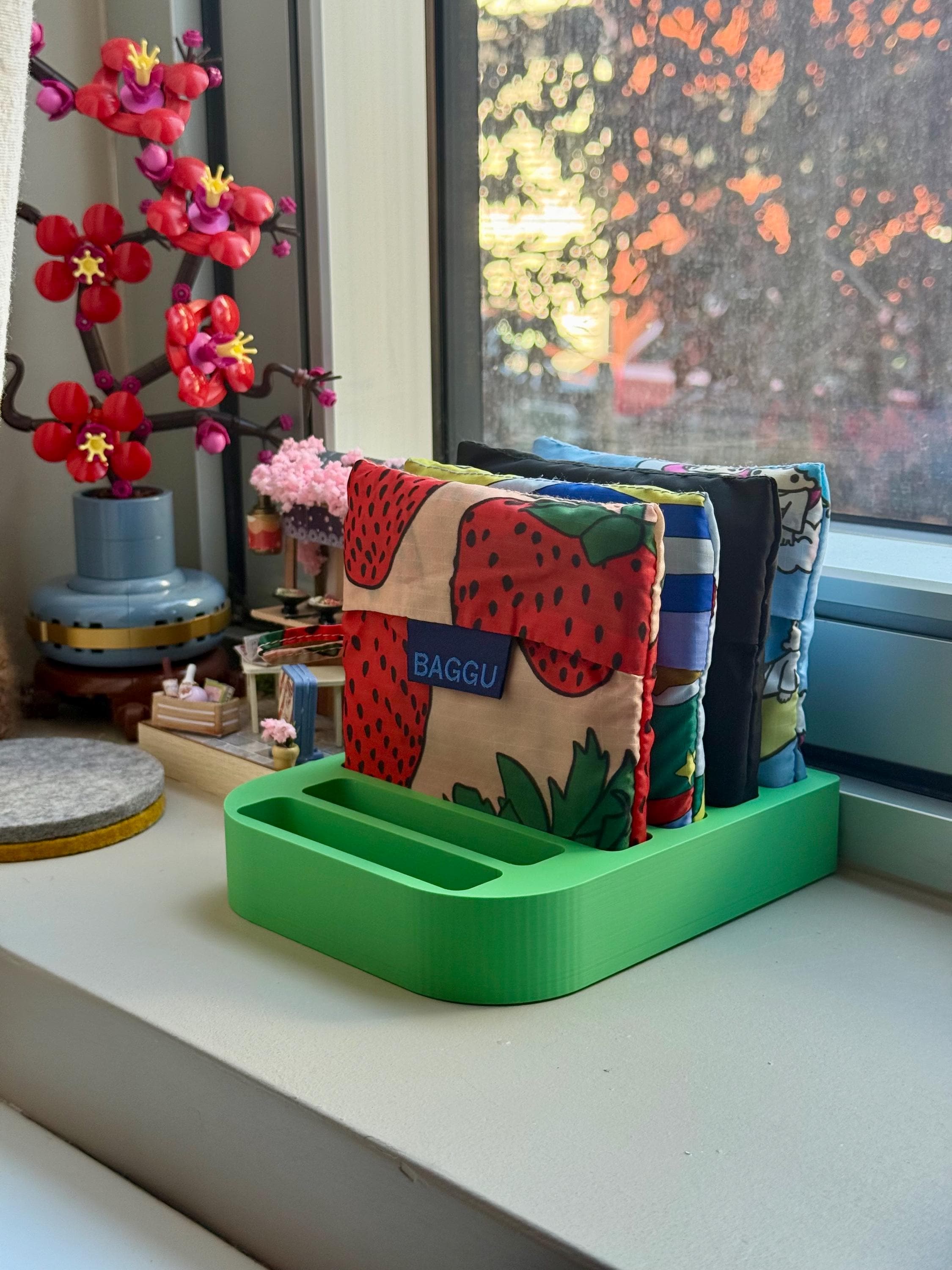 Baggu Bag Holder — Baggu Organizer